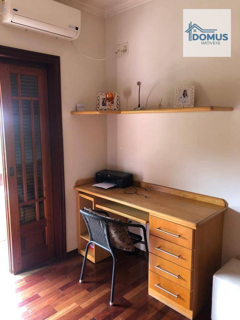 Sobrado à venda com 3 quartos, 308m² - Foto 29