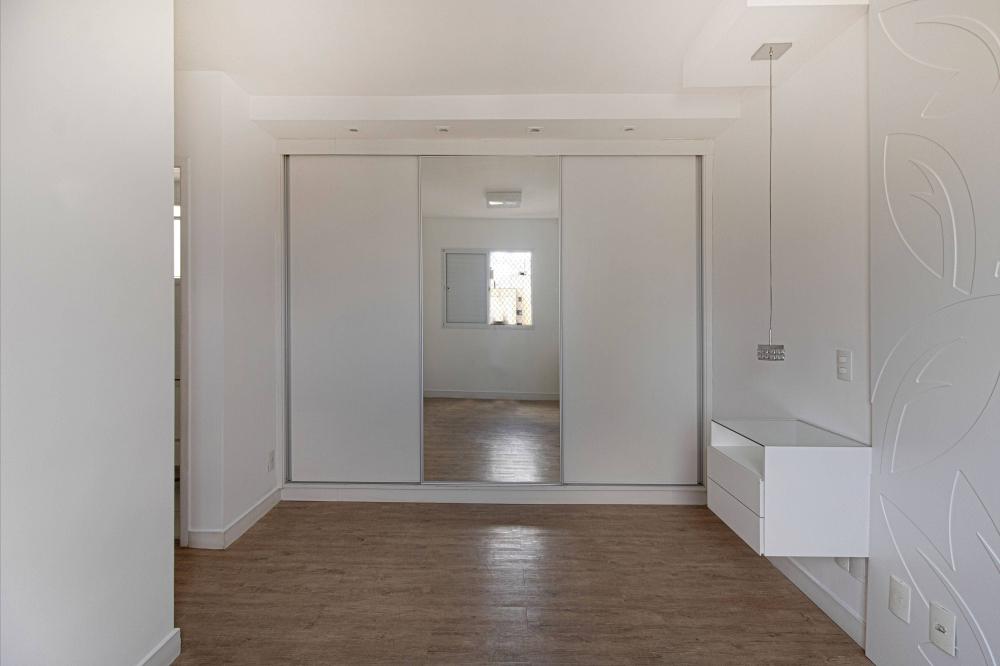 Apartamento à venda com 3 quartos, 92m² - Foto 13