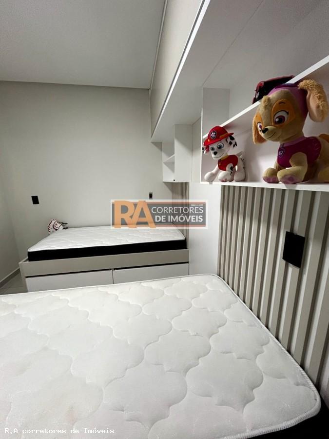 Casa à venda com 3 quartos, 126m² - Foto 13