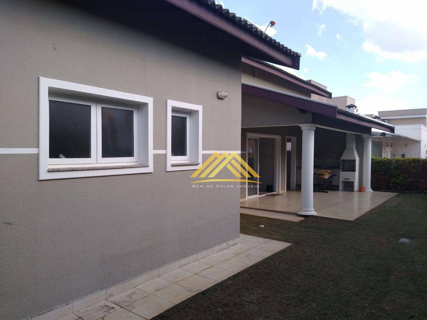 Casa à venda com 3 quartos, 210m² - Foto 39