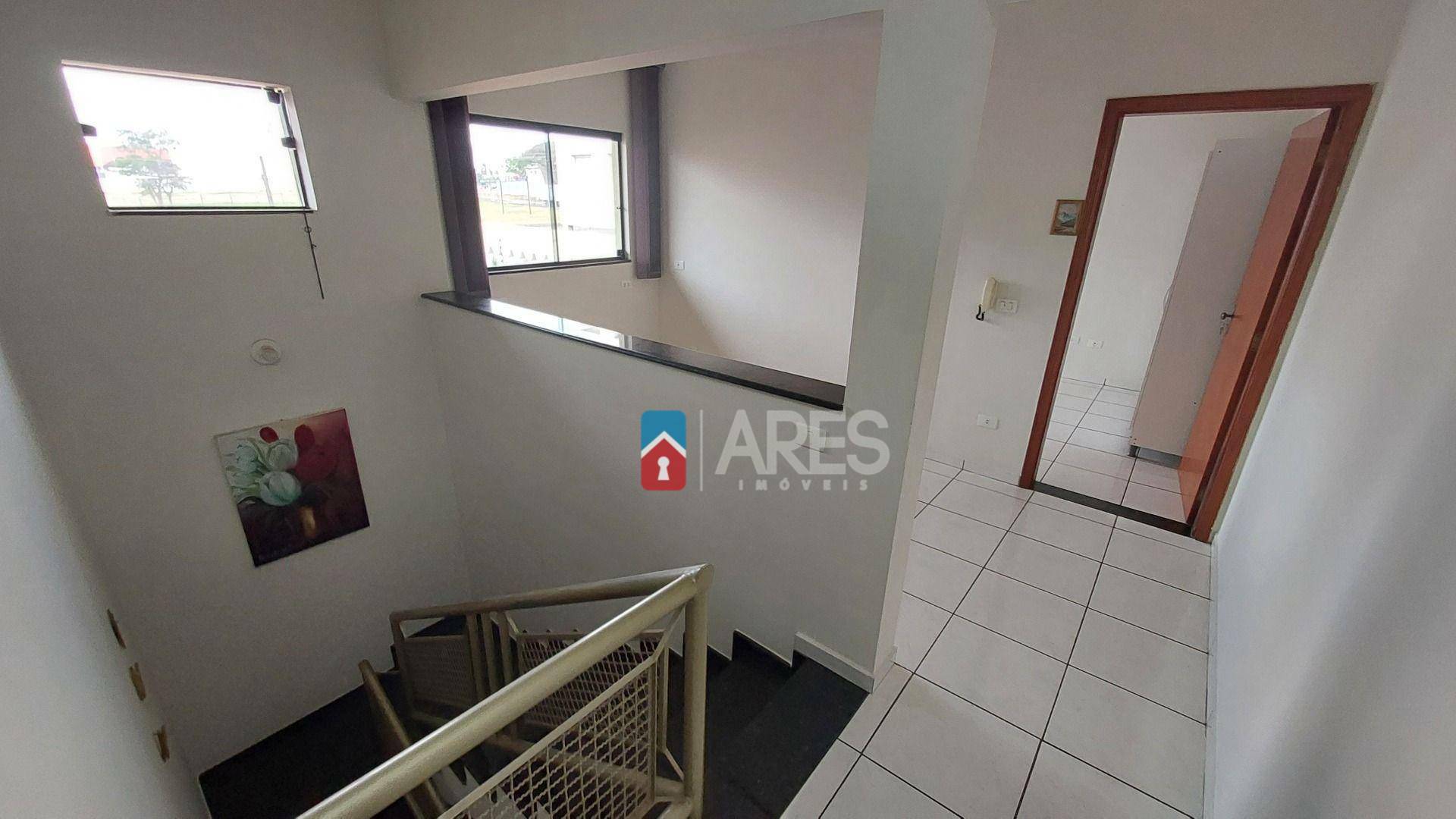 Casa para alugar com 2 quartos, 110m² - Foto 11