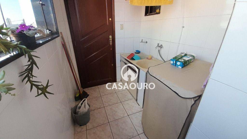 Apartamento à venda com 3 quartos, 118m² - Foto 22