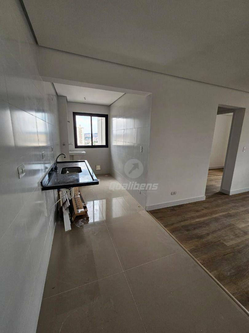 Apartamento à venda com 2 quartos, 60m² - Foto 5