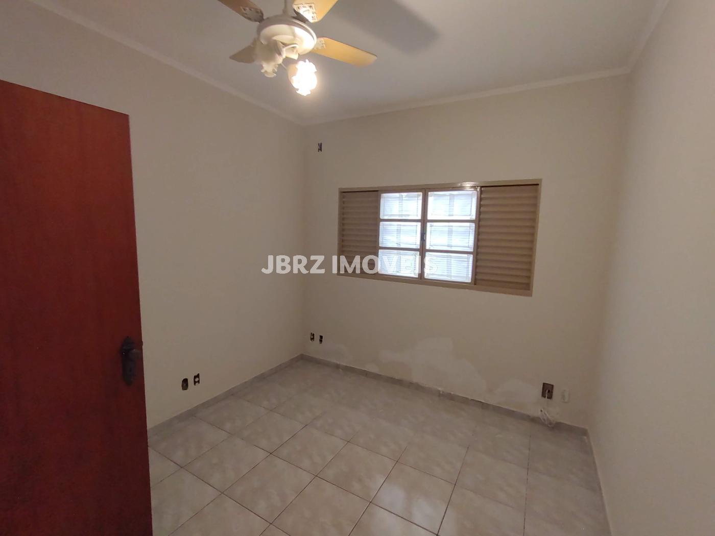 Casa para alugar com 3 quartos, 153m² - Foto 13