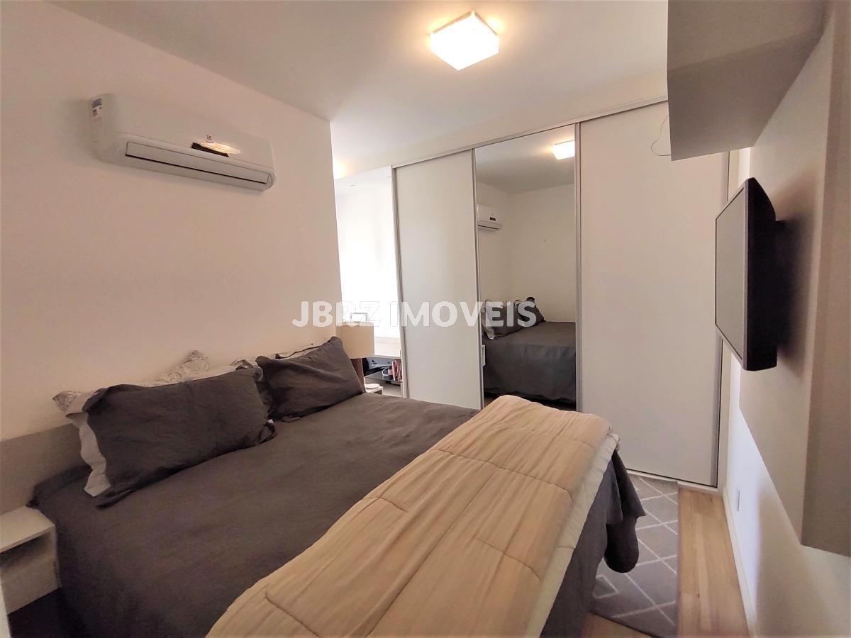 Apartamento à venda com 1 quarto, 55m² - Foto 18