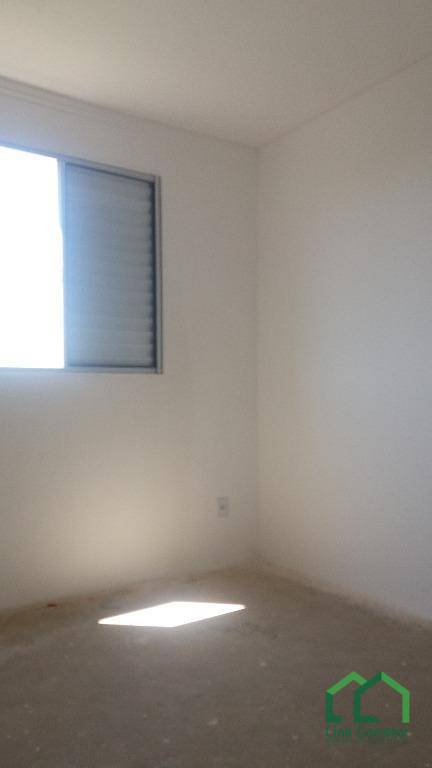 Apartamento à venda com 2 quartos, 45m² - Foto 9