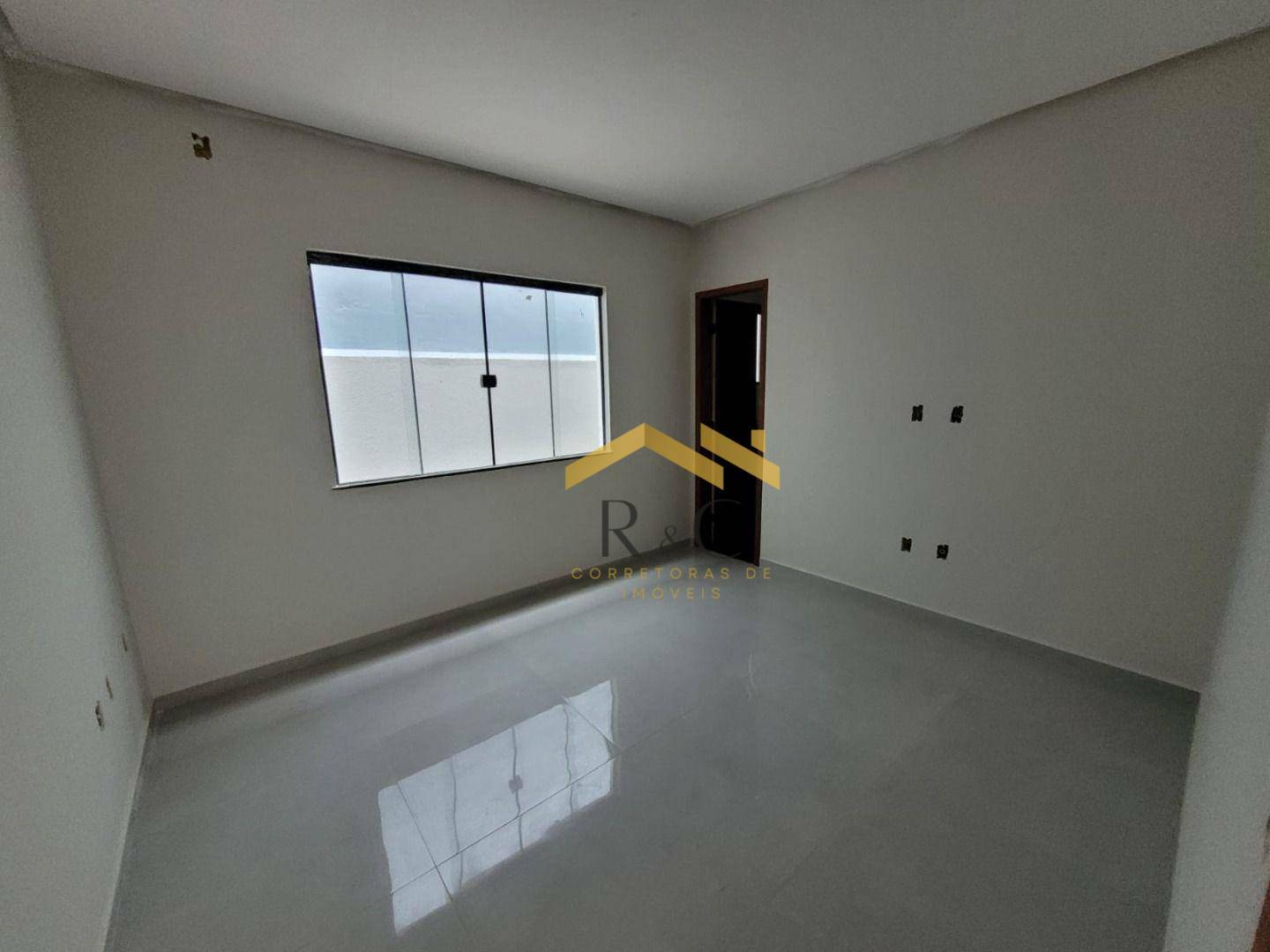 Casa à venda com 3 quartos, 95m² - Foto 9