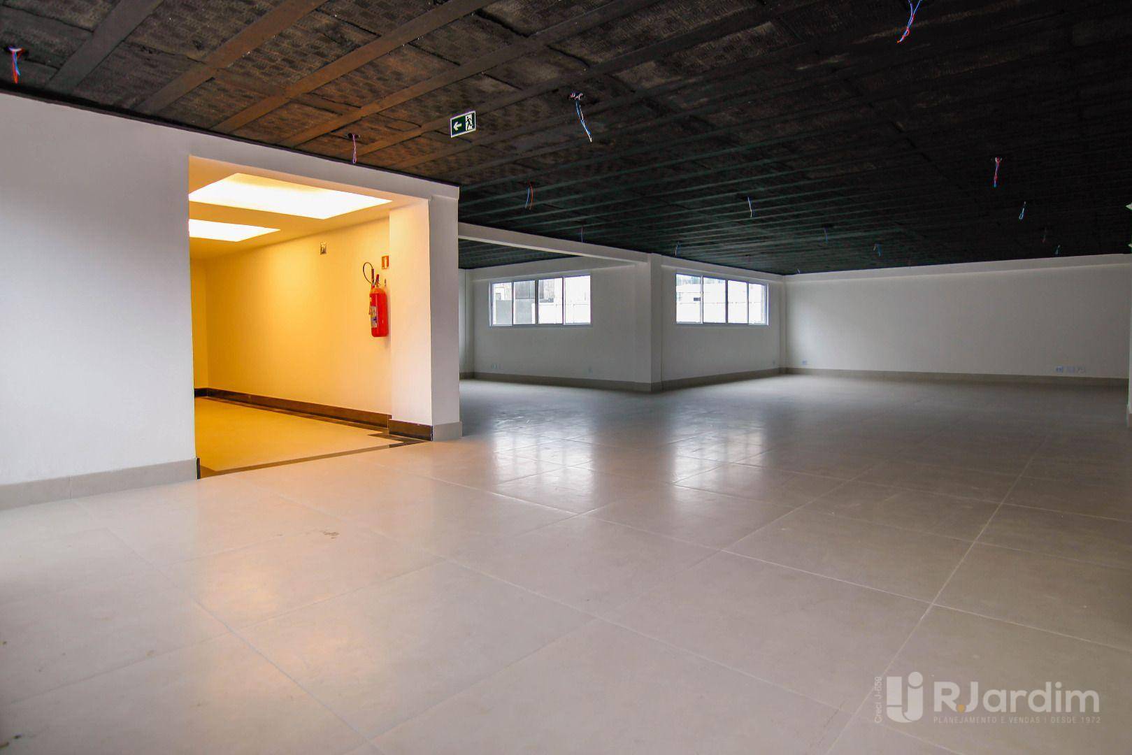 Conjunto Comercial-Sala para alugar, 178m² - Foto 1