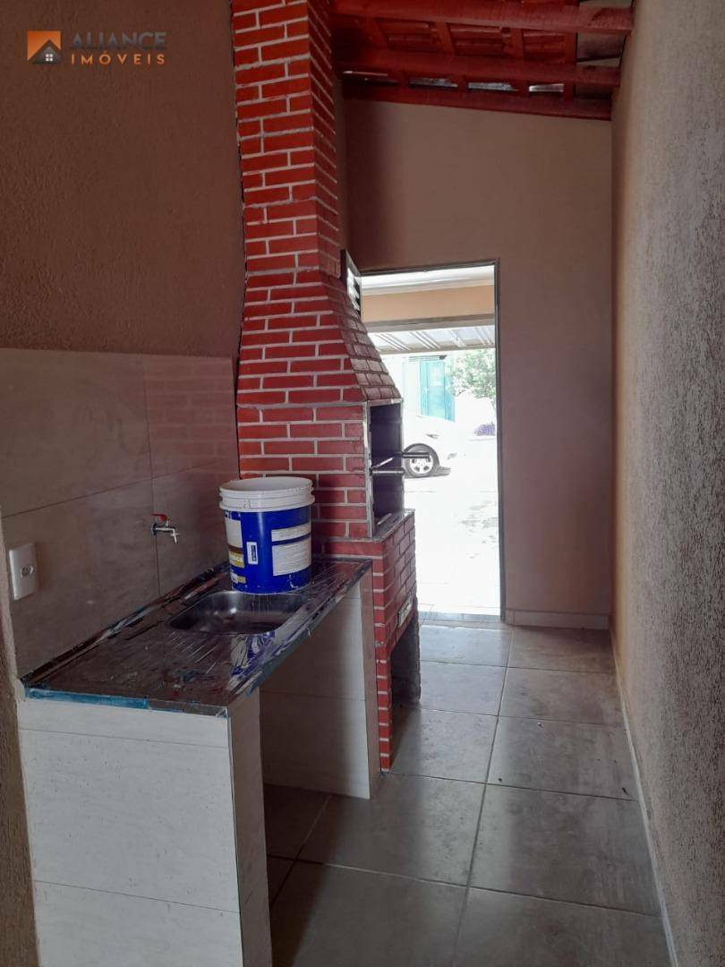 Casa à venda com 3 quartos, 135m² - Foto 13