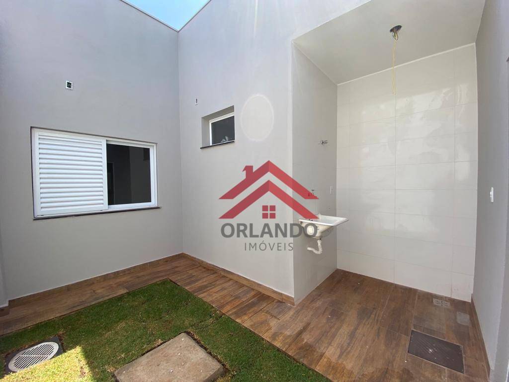 Casa à venda com 2 quartos, 71m² - Foto 13