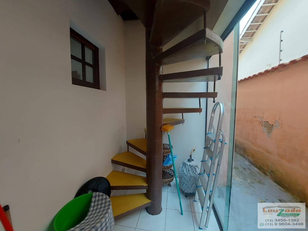 Casa à venda com 2 quartos, 180m² - Foto 12