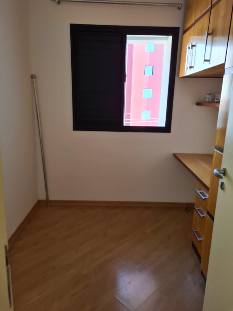 Apartamento à venda com 2 quartos, 47m² - Foto 4