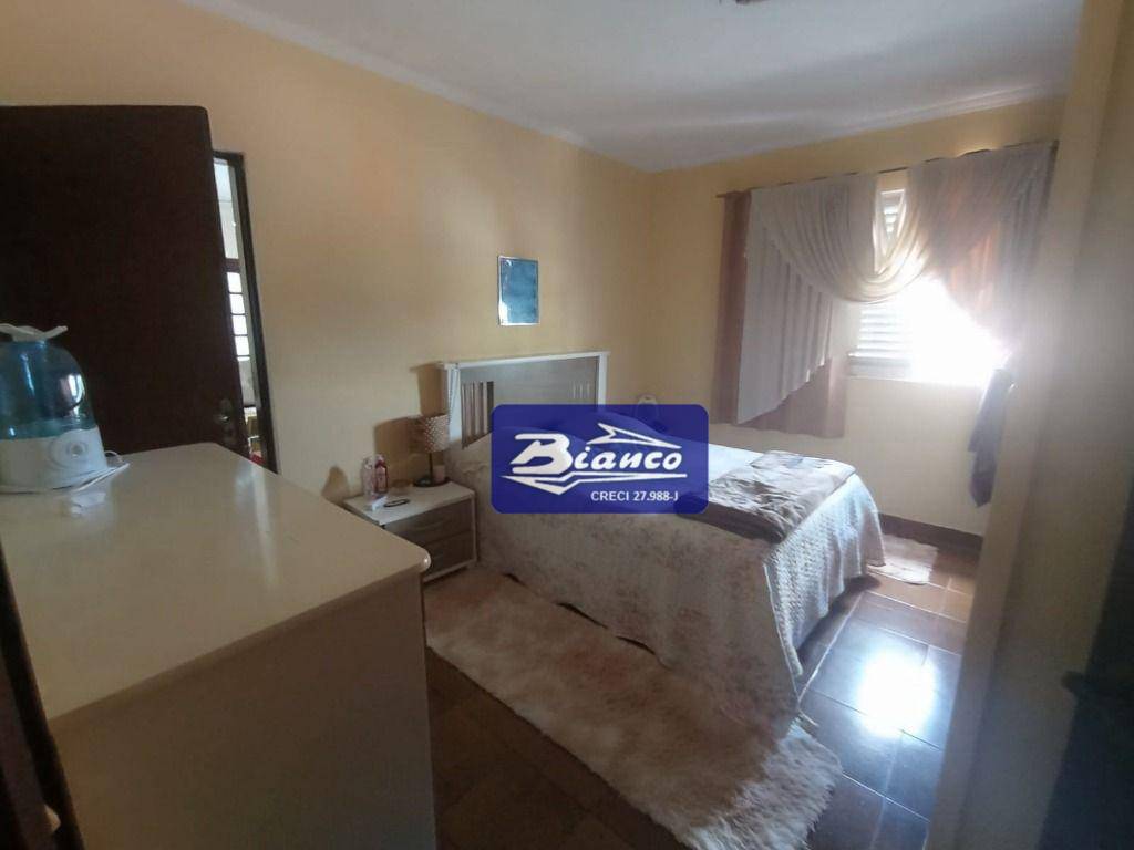 Casa à venda com 2 quartos, 150m² - Foto 10