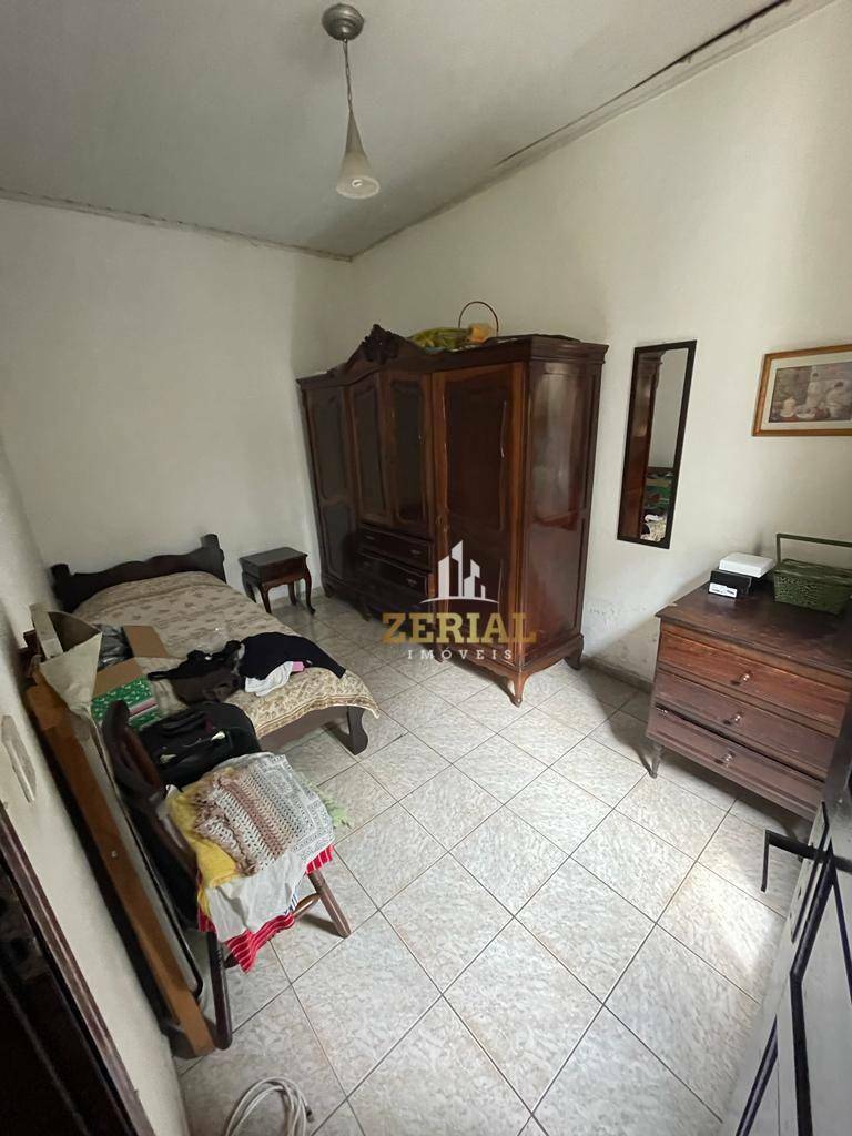 Sobrado à venda com 6 quartos, 240m² - Foto 5