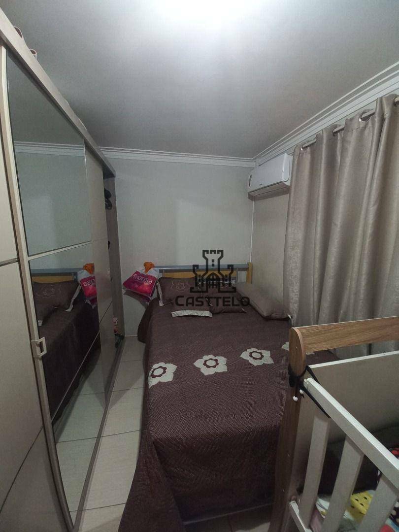 Apartamento à venda com 2 quartos, 60m² - Foto 6