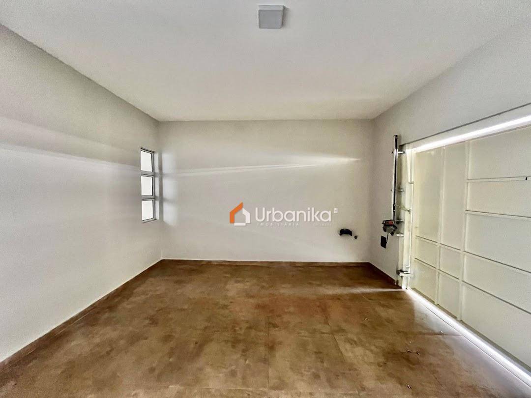 Casa, 3 quartos, 109 m² - Foto 1