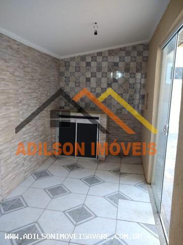 Casa à venda com 3 quartos, 189m² - Foto 4