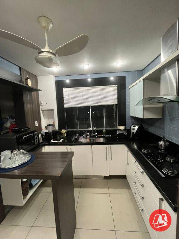 Apartamento à venda com 3 quartos, 123m² - Foto 8