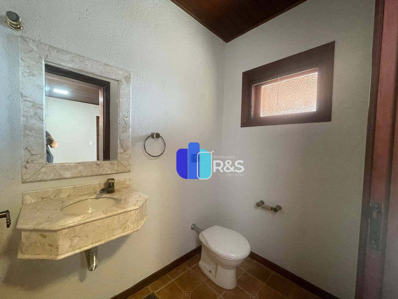 Casa de Condomínio à venda com 5 quartos, 305m² - Foto 6