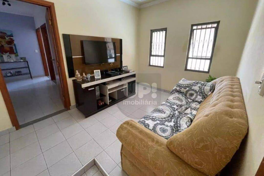 Casa à venda com 3 quartos, 196m² - Foto 6