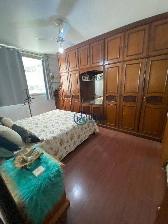 Apartamento à venda com 3 quartos, 135m² - Foto 16