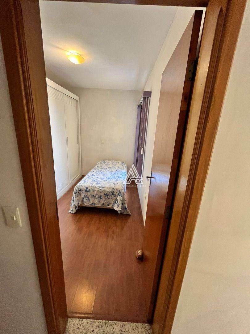 Apartamento à venda com 2 quartos, 67m² - Foto 43