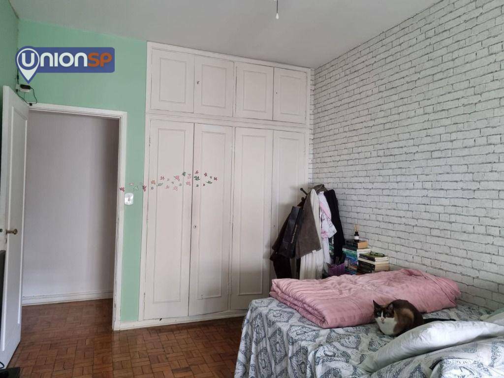 Apartamento à venda com 3 quartos, 180m² - Foto 4