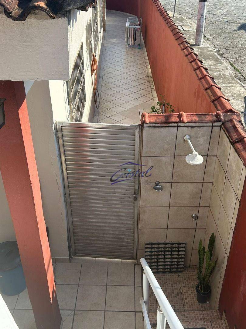 Casa à venda com 2 quartos, 140m² - Foto 16