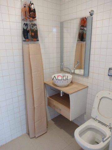 Apartamento para alugar com 2 quartos, 74m² - Foto 9