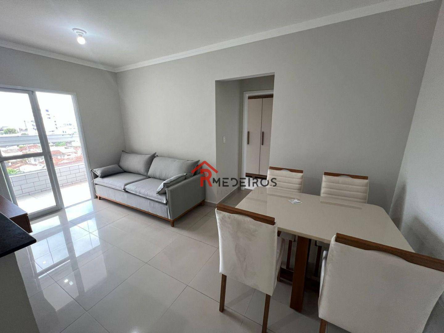 Apartamento à venda com 1 quarto, 43m² - Foto 2