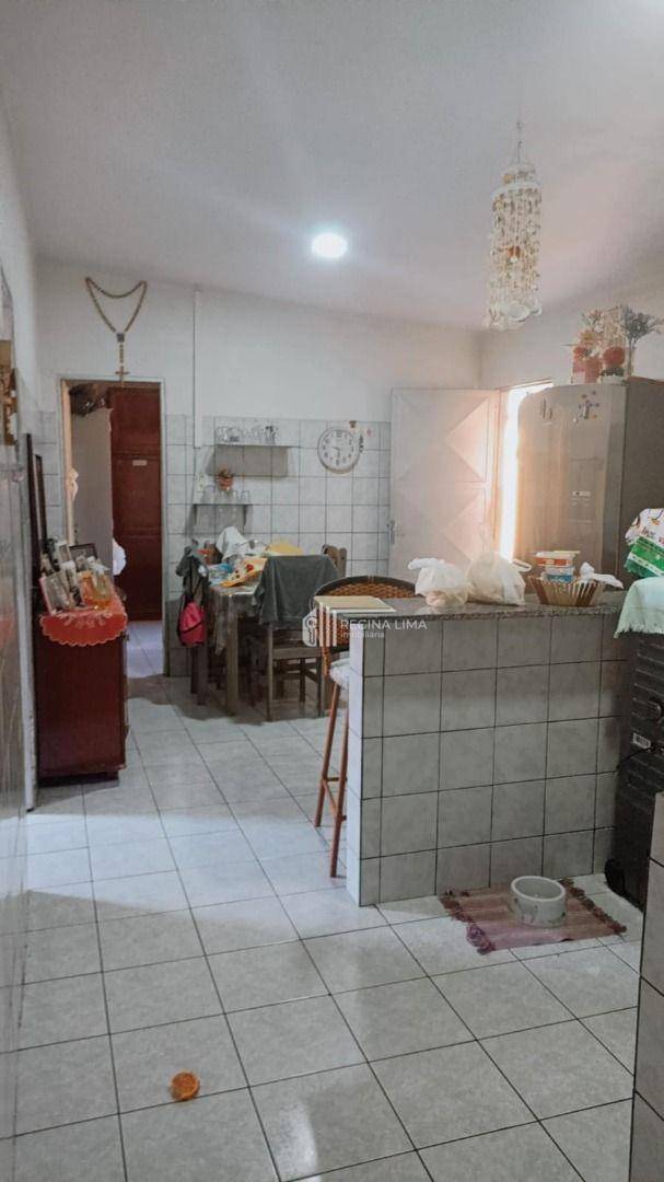 Casa à venda com 3 quartos, 300M2 - Foto 14