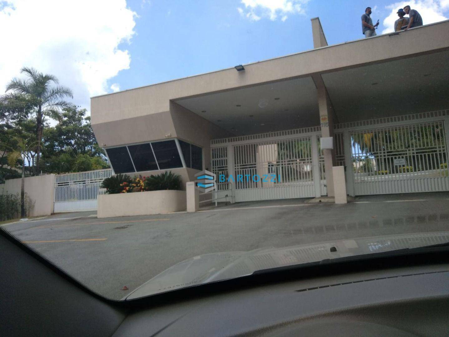 Sobrado à venda com 3 quartos, 266m² - Foto 31