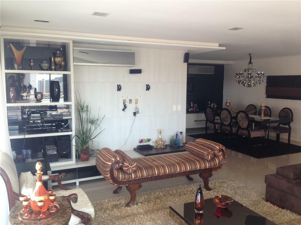 Apartamento à venda com 5 quartos, 350m² - Foto 17