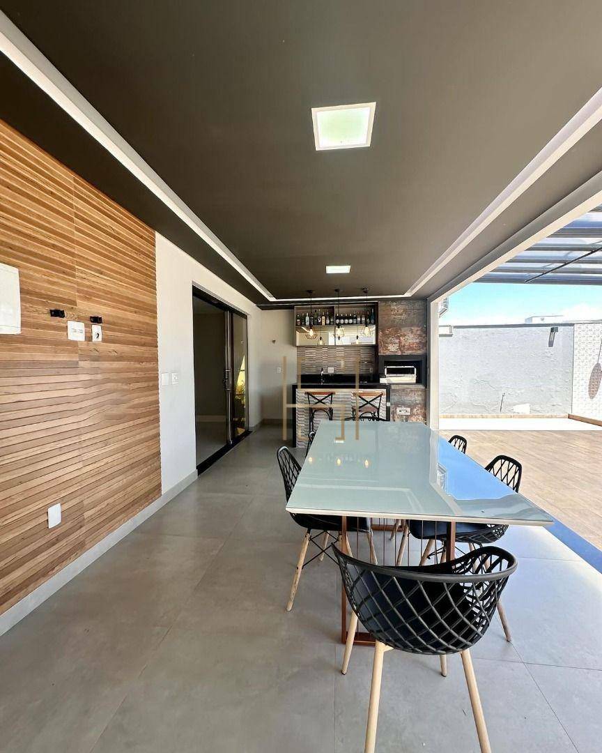 Casa de Condomínio à venda com 3 quartos, 265m² - Foto 3