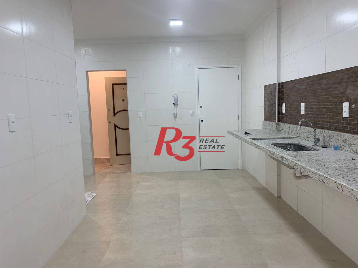 Apartamento à venda com 3 quartos, 130m² - Foto 6