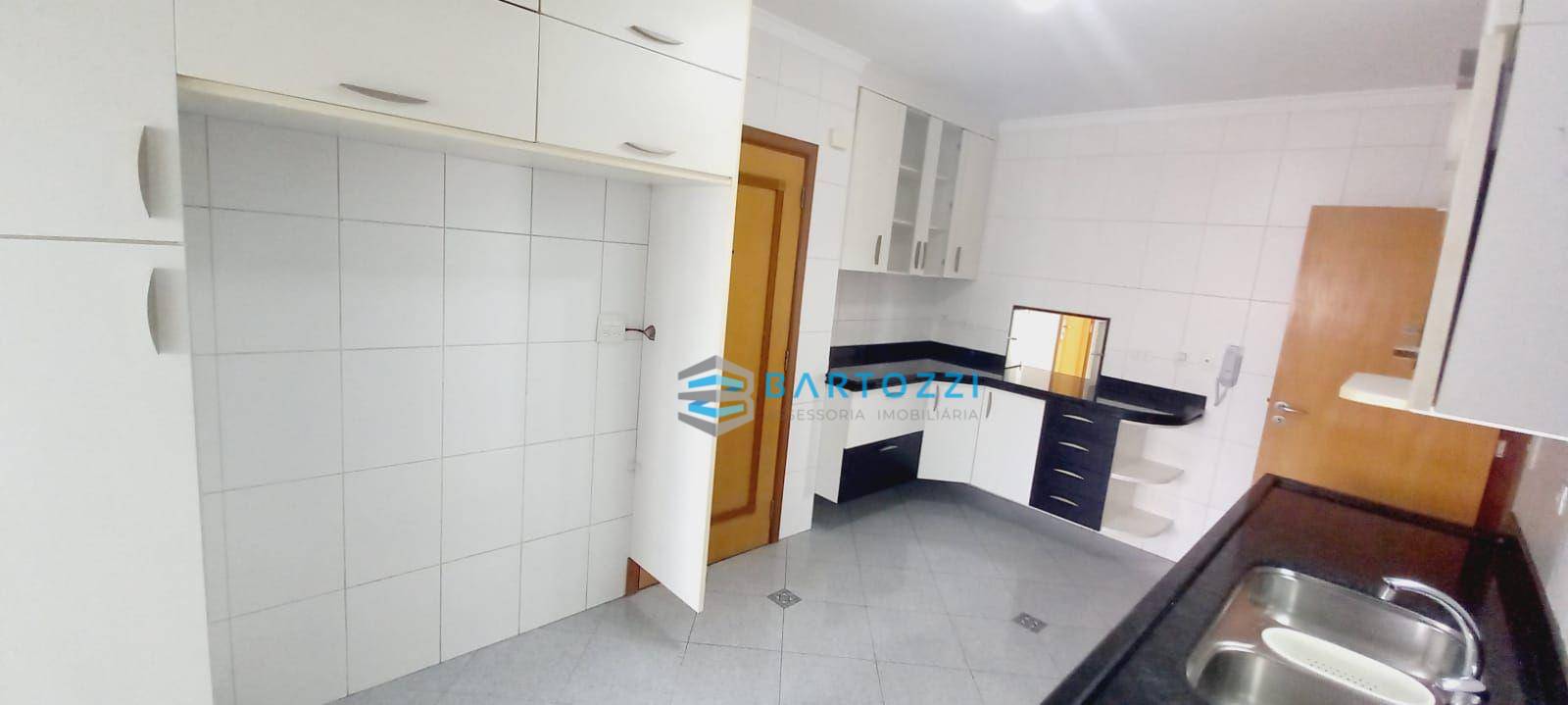 Apartamento à venda com 3 quartos, 164m² - Foto 12