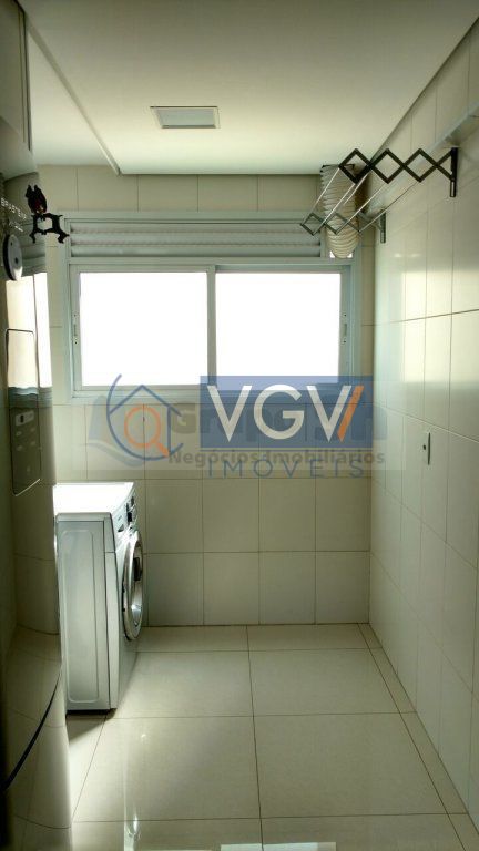 Apartamento à venda com 2 quartos, 86m² - Foto 6