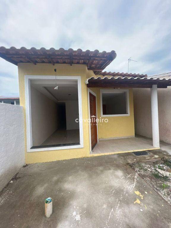 Casa à venda com 3 quartos, 80m² - Foto 1