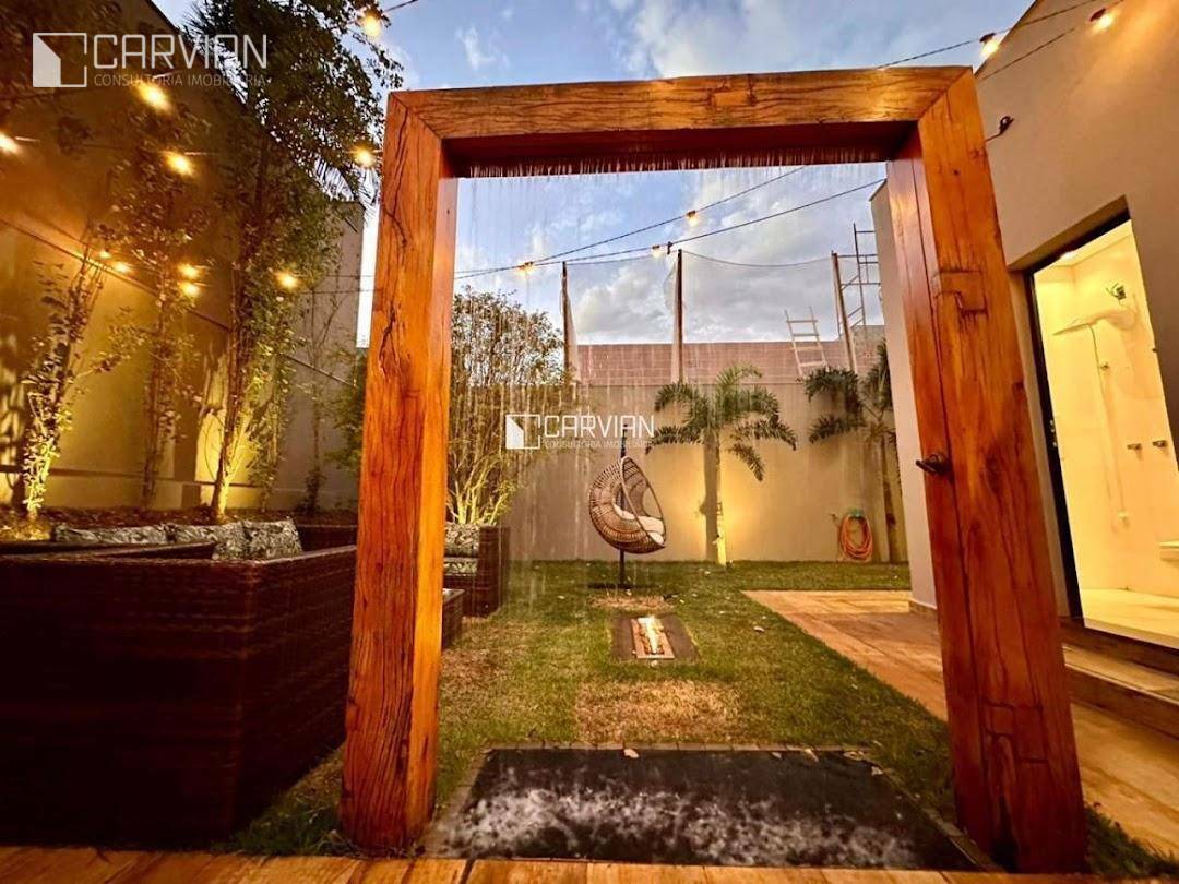 Casa de Condomínio à venda com 4 quartos, 347m² - Foto 5