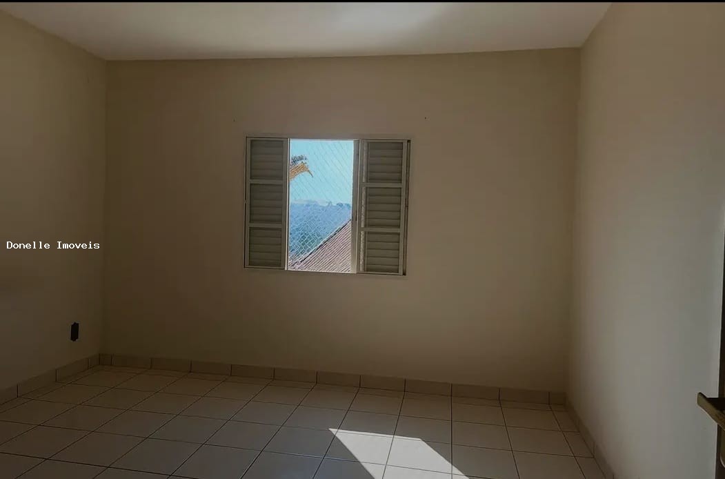 Casa à venda com 3 quartos, 105m² - Foto 7