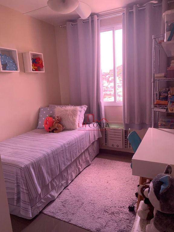 Apartamento à venda com 2 quartos, 65m² - Foto 19