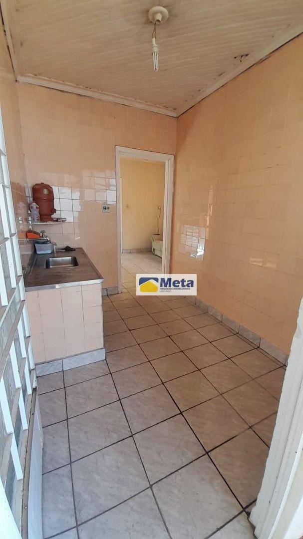 Casa à venda com 3 quartos, 92m² - Foto 5