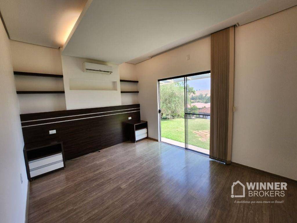 Casa à venda com 3 quartos, 327m² - Foto 14