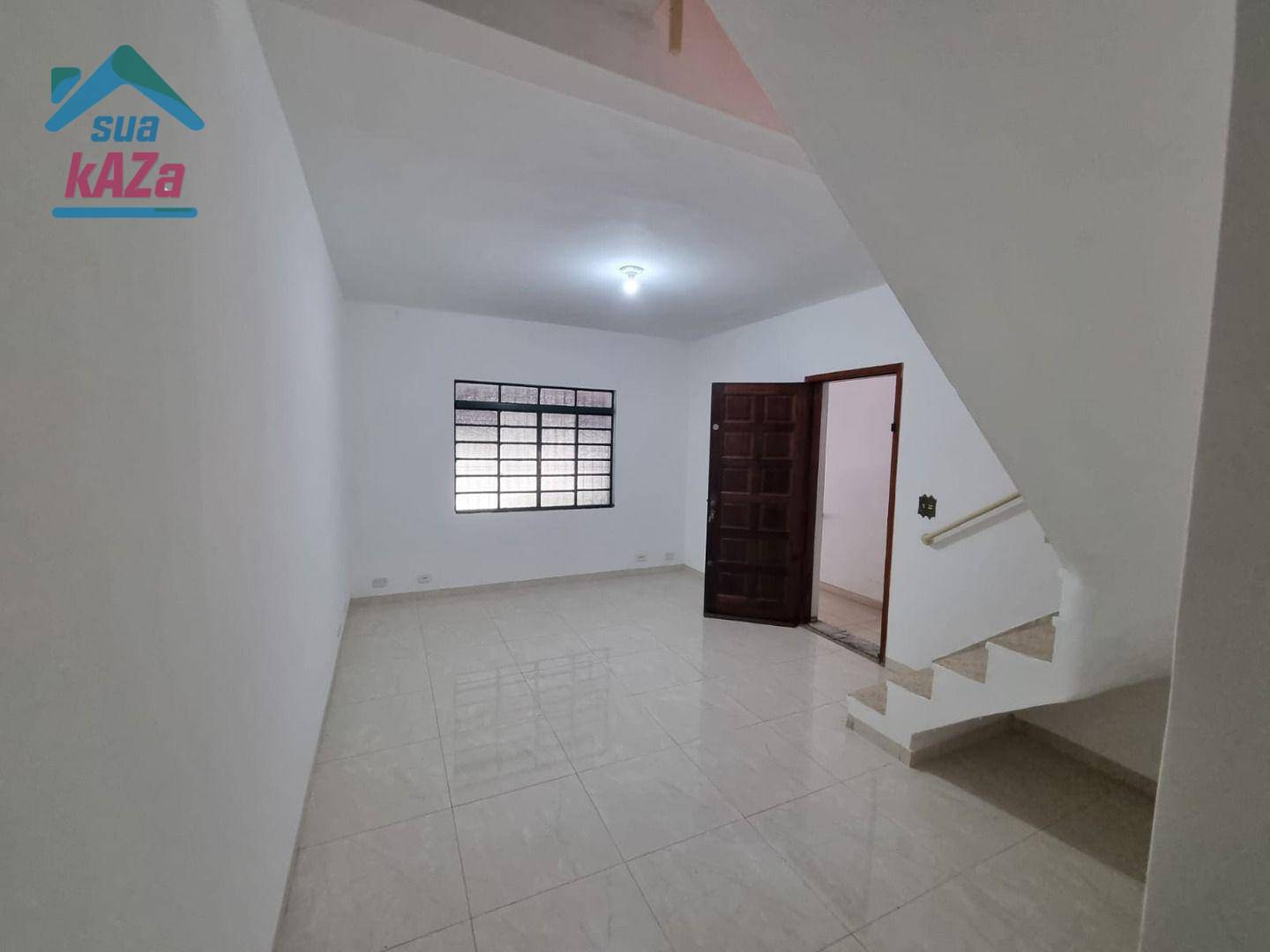 Sobrado à venda com 2 quartos, 180m² - Foto 3