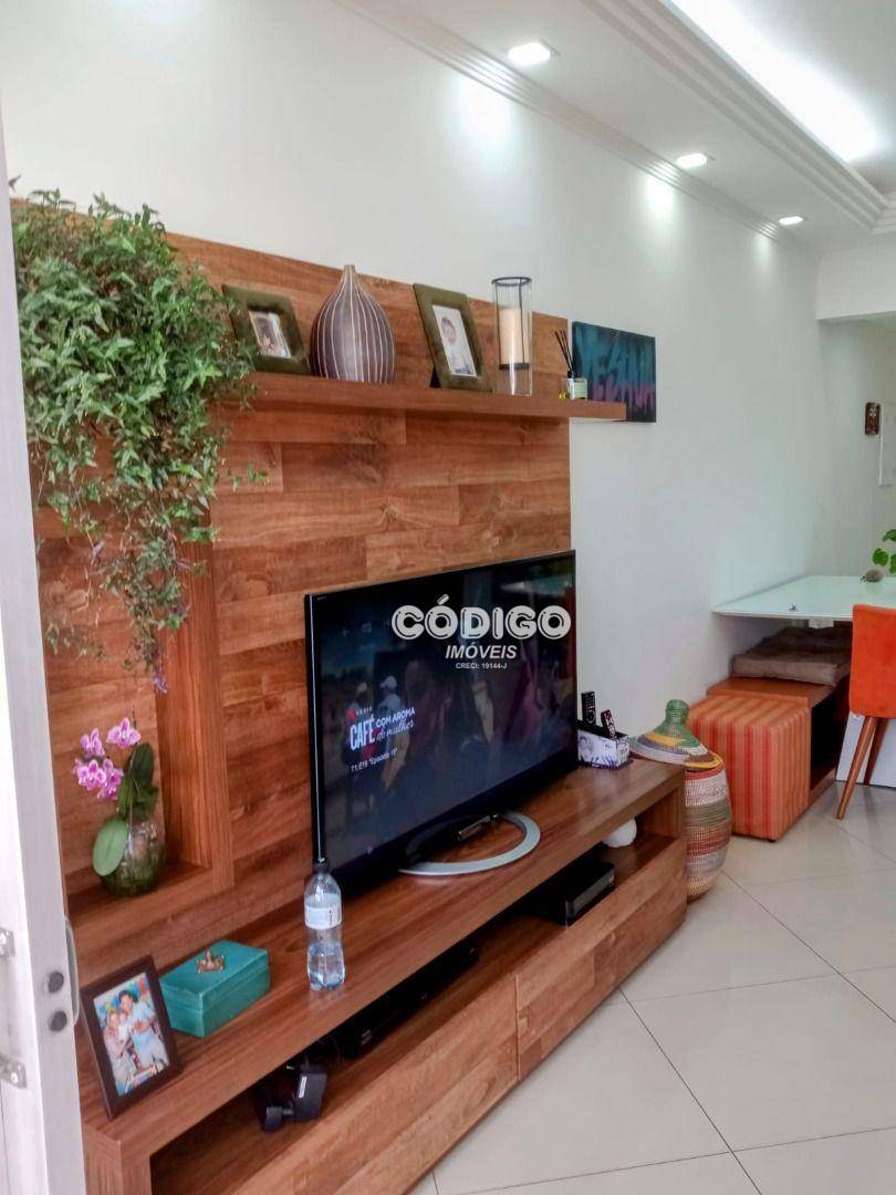 Apartamento à venda com 3 quartos, 93m² - Foto 9