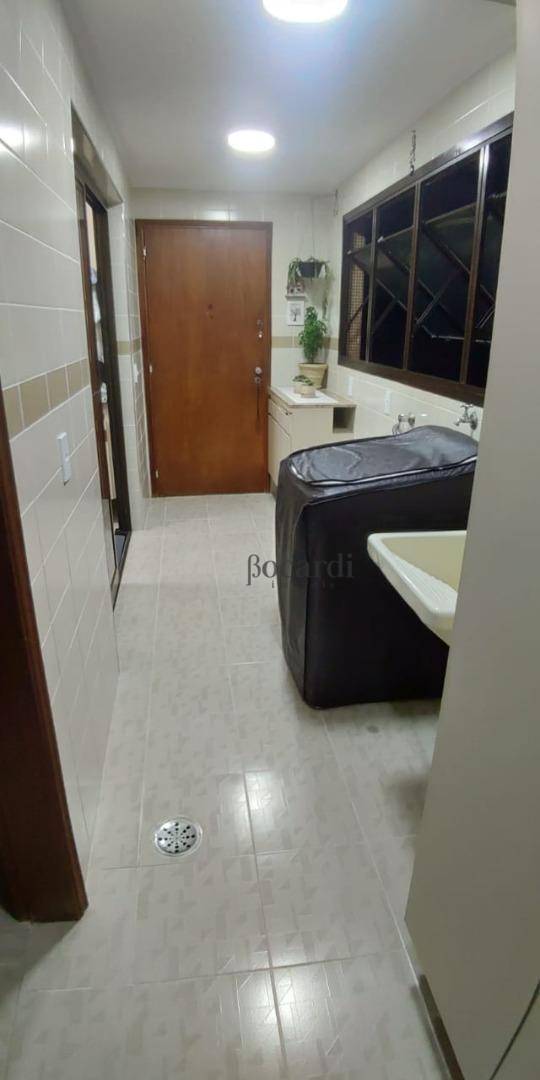 Apartamento à venda com 3 quartos, 155m² - Foto 14