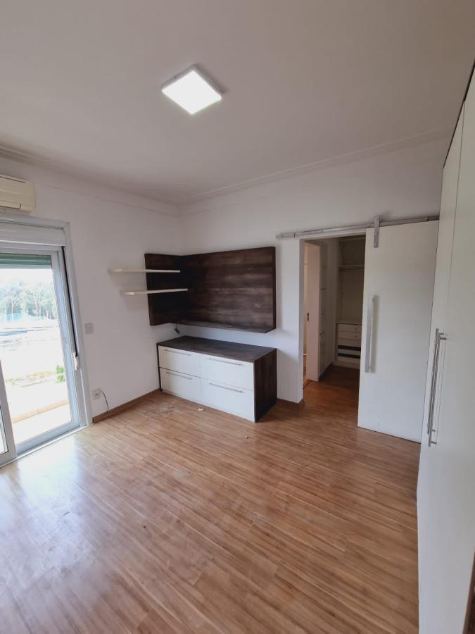 Casa de Condomínio à venda com 3 quartos, 208m² - Foto 18