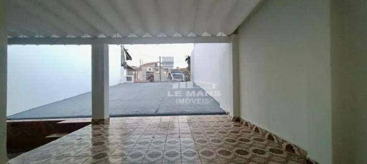 Casa para alugar com 2 quartos, 90m² - Foto 4