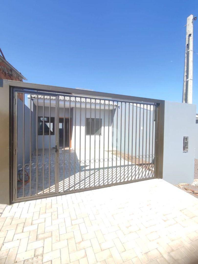 Casa à venda com 2 quartos, 54m² - Foto 1