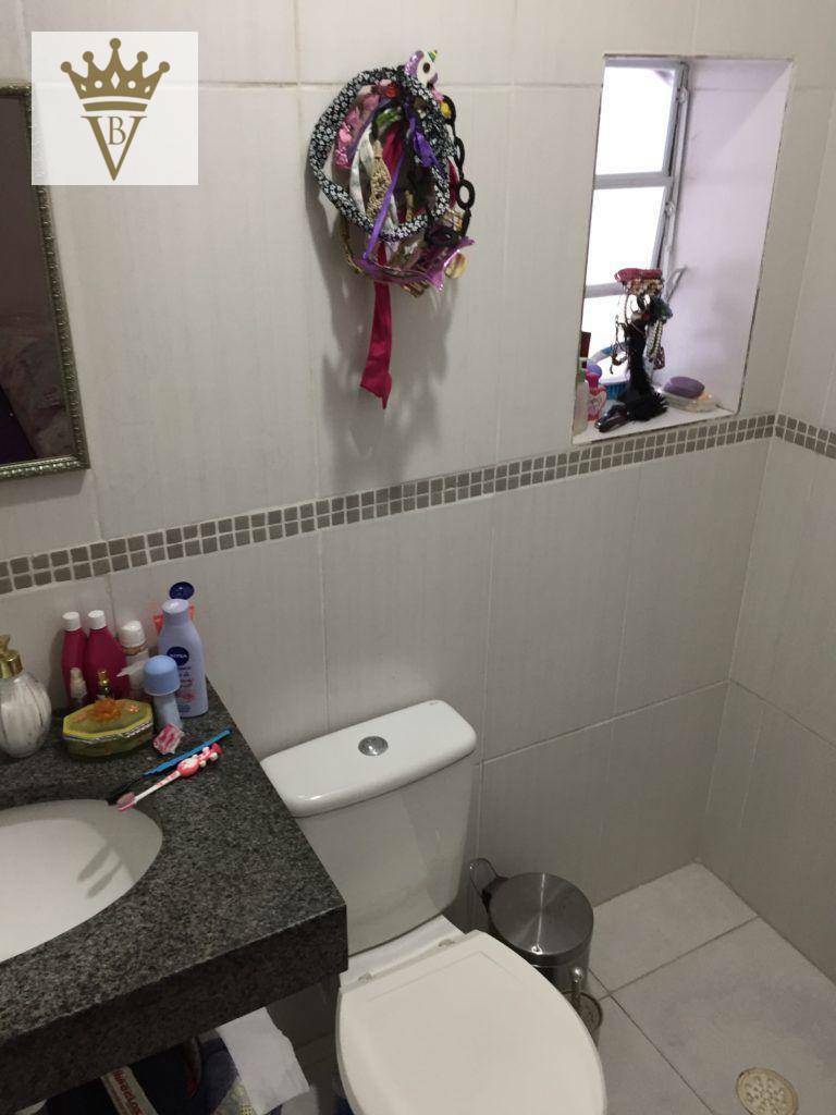 Casa de Condomínio à venda com 5 quartos, 198m² - Foto 19